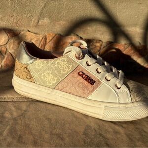 GUESS Women's Tan and White Sneakers
